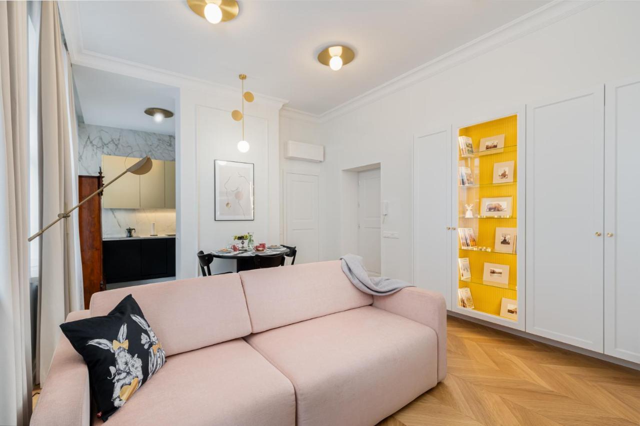 Premium Apartment In Parisian Style In The Heart Of Old Cracovia Exterior foto