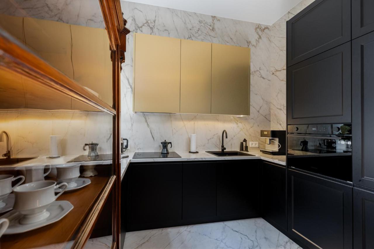 Premium Apartment In Parisian Style In The Heart Of Old Cracovia Exterior foto
